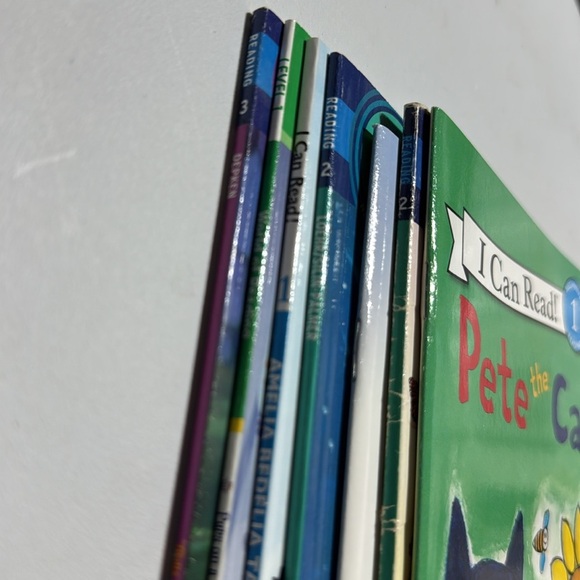 BUNDLE of 7 |Kids books | Mixed paperbacks - Picture 9 of 9